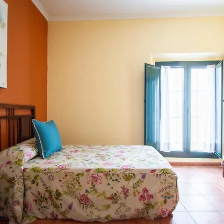 Puerta Del Agua Apartment *